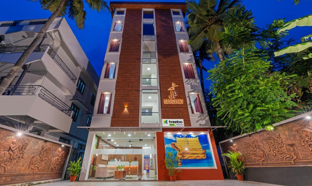 Treebo Jp Residency 호텔 트리반드룸 외부 사진